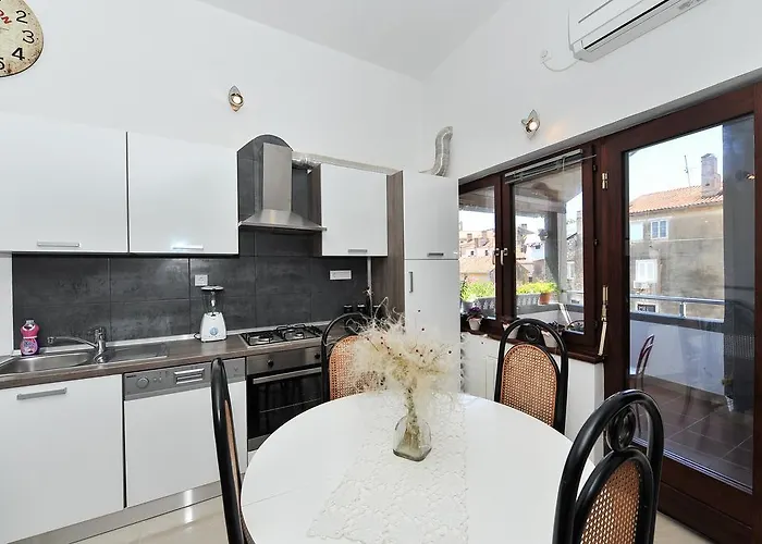 Apartment Borgo *